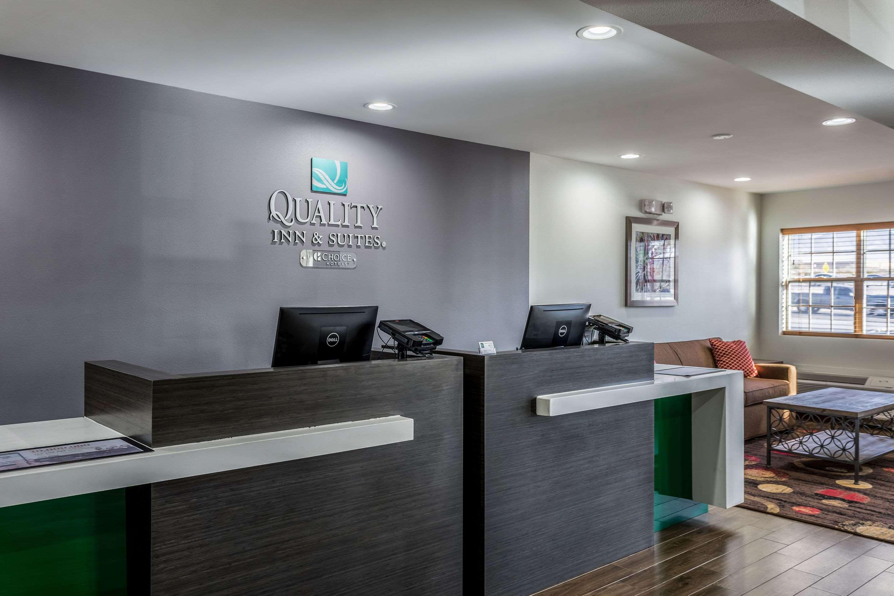 Quality Inn & Suites West El Paso I-10 Exterior photo