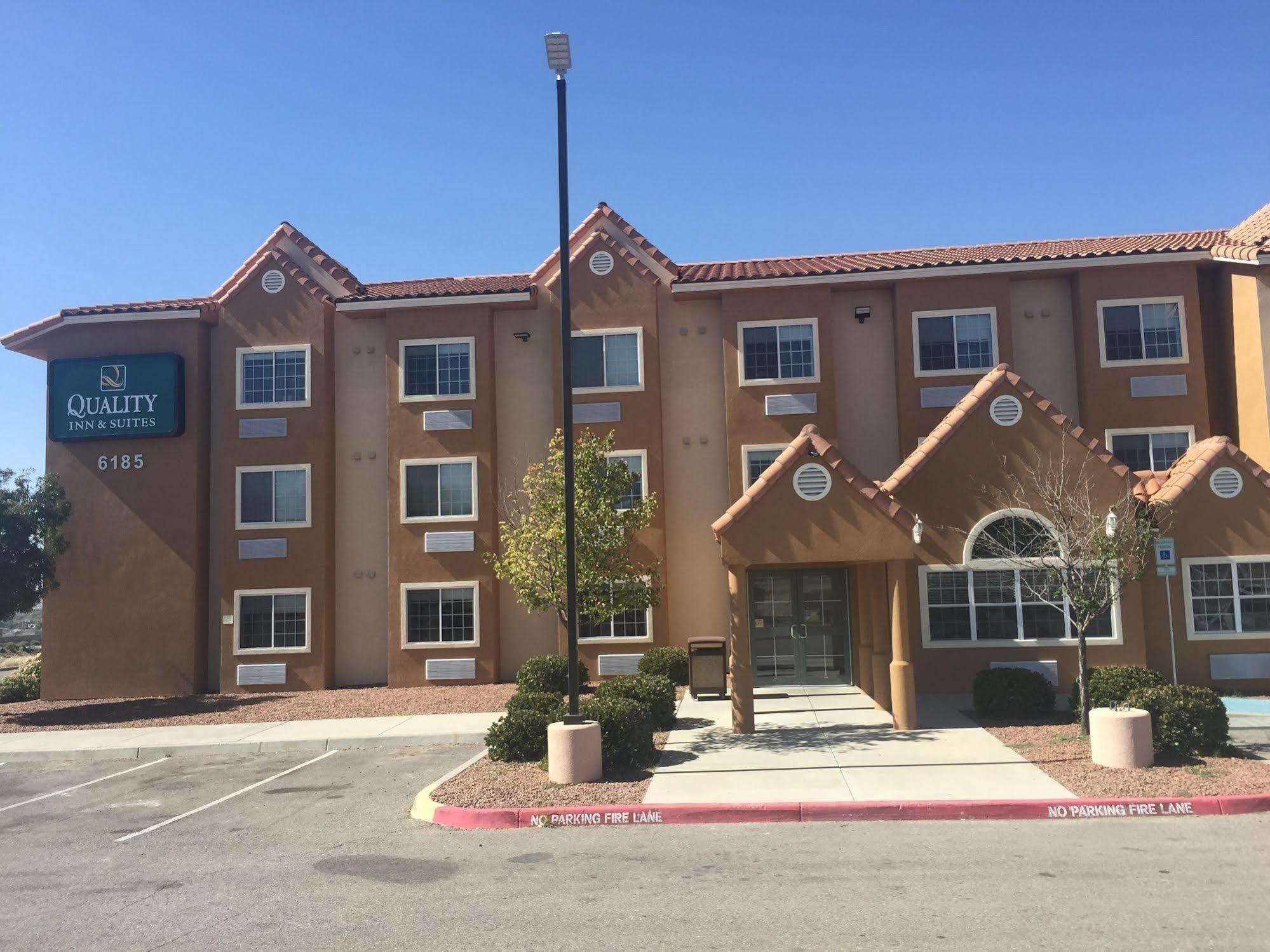 Quality Inn & Suites West El Paso I-10 Exterior photo